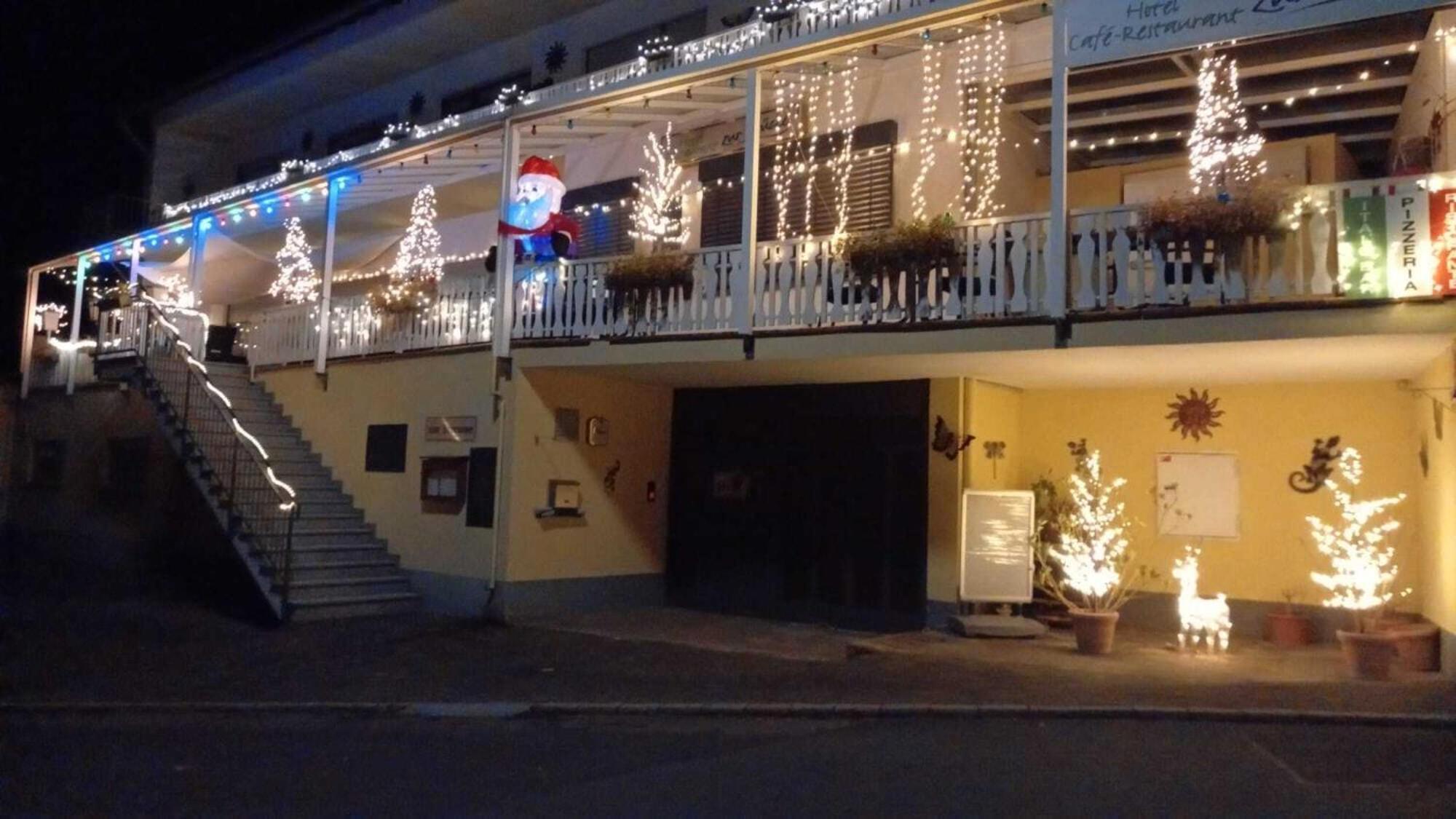 Hotel Zur Mosel Minheim Ngoại thất bức ảnh